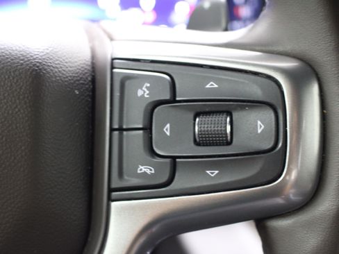 Used 2023 Chevrolet Silverado 1500 LTZ AWD/4WD image 13