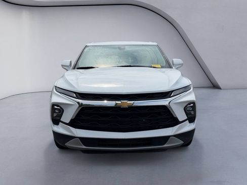 Used 2025 Chevrolet Blazer LT AWD/4WD image 8