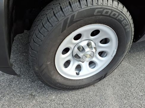 Used 2010 Chevrolet Silverado 1500 W/T RWD image 14