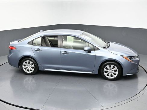 Used 2020 Toyota Corolla LE image 51