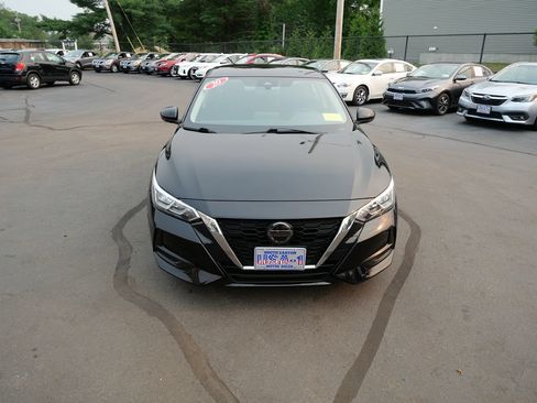 Used 2020 Nissan Sentra SV w/ Trunk Package FWD image 3