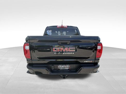 Used 2024 GMC Canyon AT4 w/ AT4 Premium Package AWD/4WD image 3