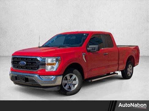 Used 2022 Ford F150 XLT image 1