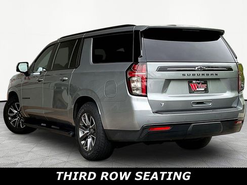 Used 2023 Chevrolet Suburban Z71 w/ Z71 Off-Road Package AWD/4WD image 4