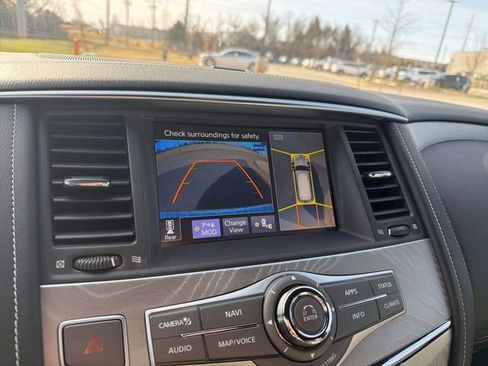 Used 2019 INFINITI QX80 Limited w/ All-Season Package image 14