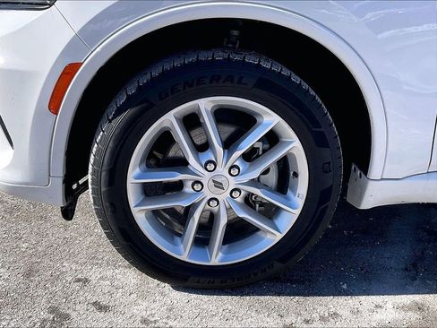 Used 2023 Dodge Durango GT image 7