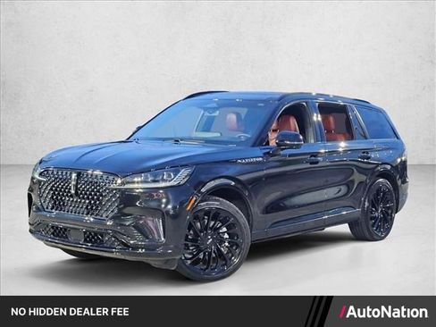 Used 2025 Lincoln Aviator Reserve w/ Jet Appearance Package RWD image 1