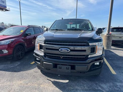 Used 2019 Ford F150 XLT w/ Equipment Group 302A Luxury image 3