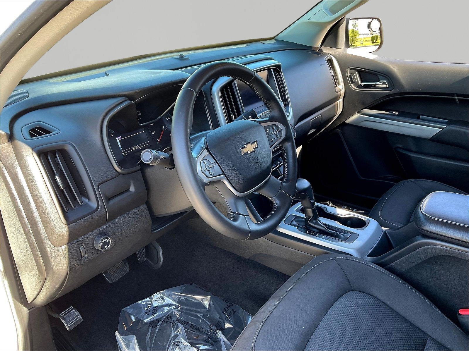 Used 2018 Chevrolet Colorado LT RWD image 18