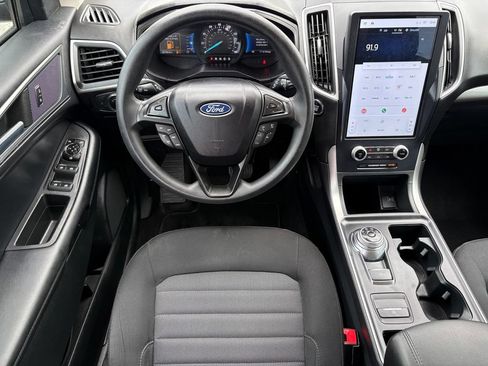Used 2023 Ford Edge SE w/ Black Appearance Package AWD/4WD image 19