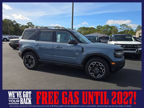 New 2025 Ford Bronco Sport Outer Banks AWD/4WD image 2