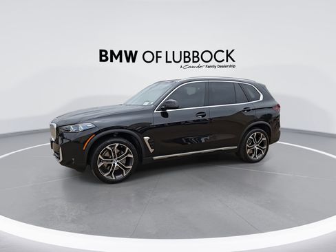 Certified 2025 BMW X5 sDrive40i w/ Premium Package RWD image 5