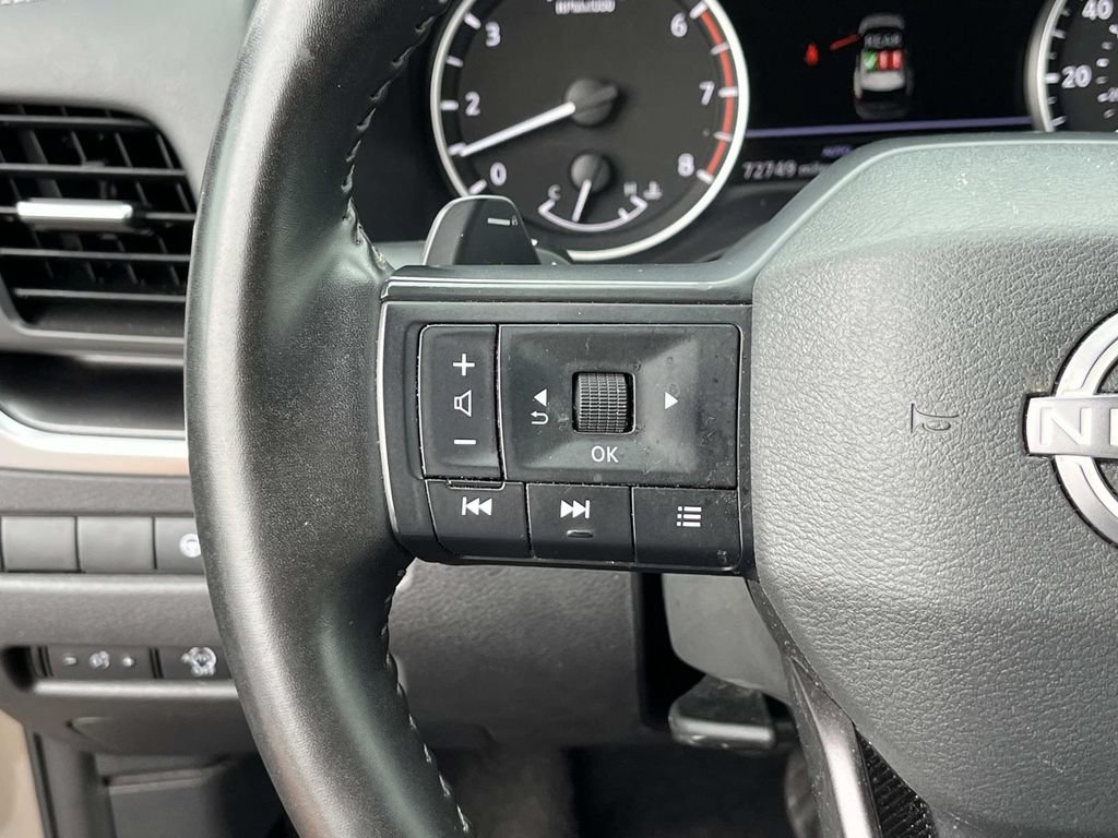 Used 2025 Nissan Rogue SV AWD/4WD image 28
