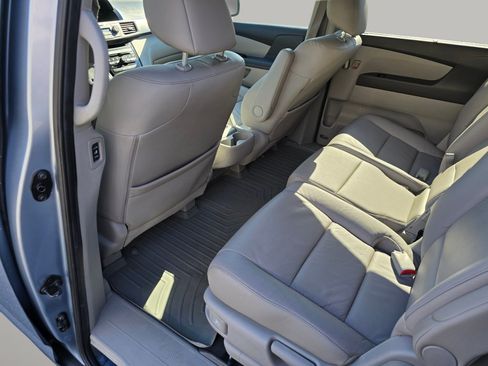 Used 2012 Honda Odyssey EX-L image 25