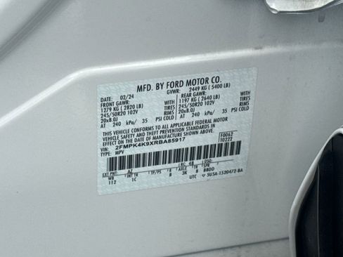 Used 2024 Ford Edge Titanium w/ Equipment Group 301A AWD/4WD image 32