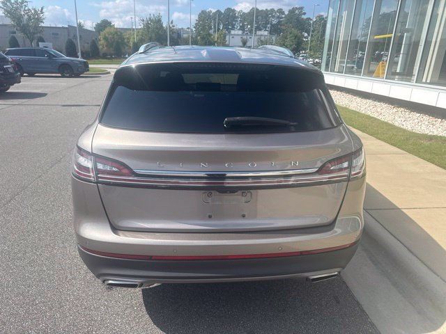 Used 2021 Lincoln Nautilus Reserve w/ Cargo Utility Package FWD image 7