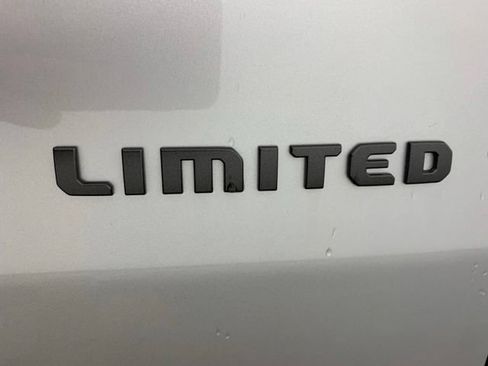 New 2026 Jeep Cherokee Limited AWD/4WD image 9