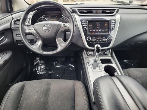 Used 2020 Nissan Murano SV image 18
