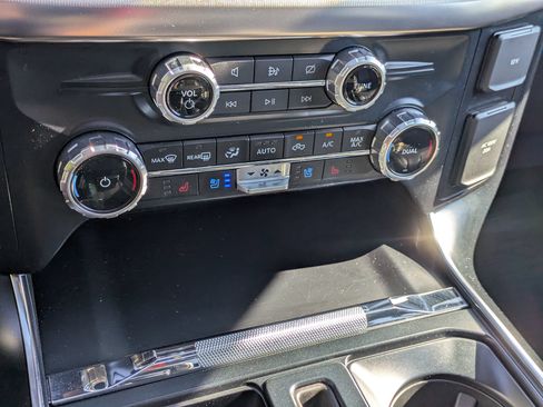 Used 2023 Ford F150 Raptor AWD/4WD image 24
