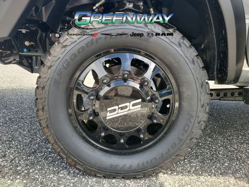 New 2026 RAM 3500 Laramie w/ Night Edition AWD/4WD image 36