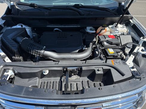 Used 2022 GMC Acadia SLE FWD image 20