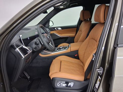 New 2026 BMW X7 xDrive40i w/ M Sport Package image 3