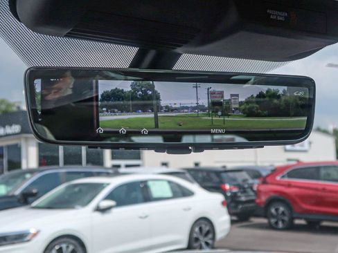 New 2025 Mitsubishi Outlander AWD image 36