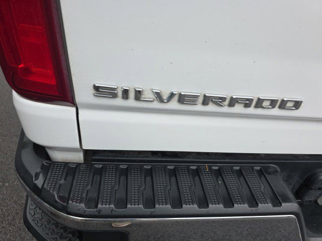 Used 2020 Chevrolet Silverado 2500 LTZ AWD/4WD image 14