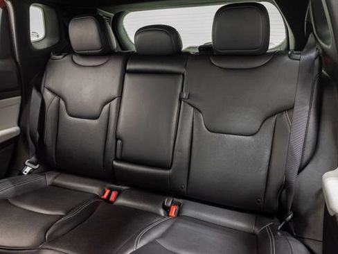 Used 2025 Jeep Compass Limited AWD/4WD image 27