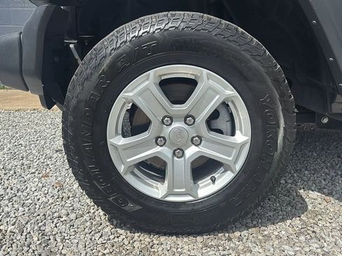 Used 2020 Jeep Wrangler Unlimited Sport S AWD/4WD image 12