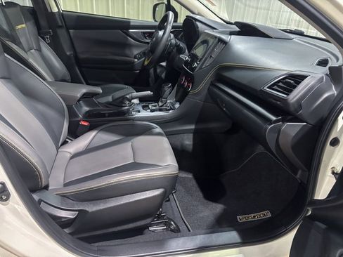 Used 2022 Subaru Crosstrek 2.5i Sport w/ Moonroof Package image 26