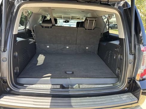 Used 2019 GMC Yukon XL SLT RWD image 8