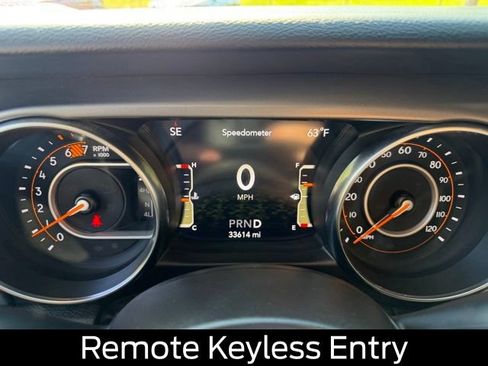 Used 2022 Jeep Wrangler Unlimited Sport AWD/4WD image 23