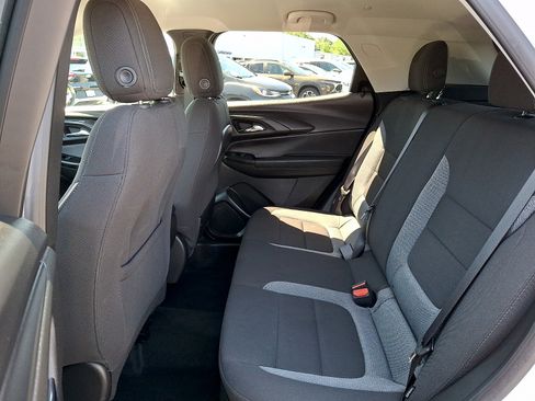 Certified 2023 Chevrolet TrailBlazer LT w/ Convenience Package AWD/4WD image 11