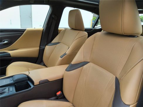 Used 2021 Lexus ES 350 Ultra Luxury FWD image 18