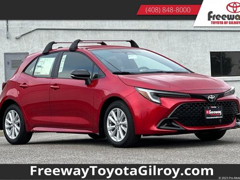 New 2026 Toyota Corolla SE image 1