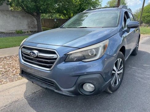 Used 2018 Subaru Outback 2.5i Limited image 4