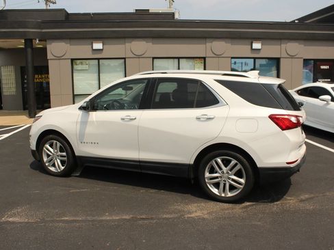 Used 2018 Chevrolet Equinox Premier AWD/4WD image 5