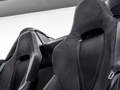 Used 2020 McLaren 720S Performance image 7