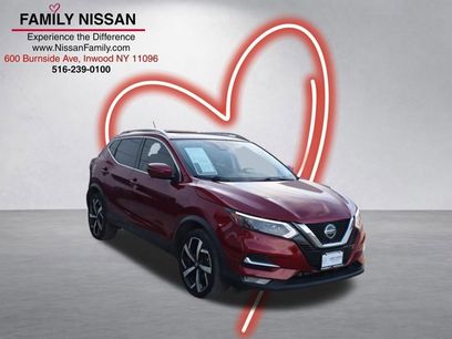 Certified 2021 Nissan Rogue Sport SL w/ Premium Package