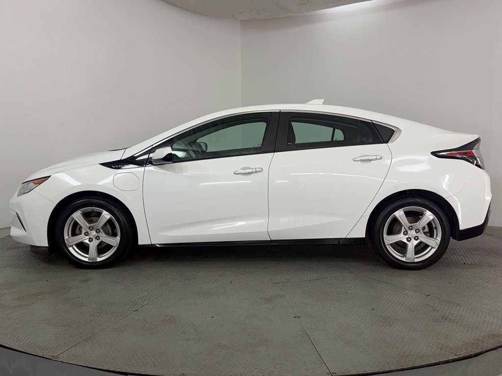 Used 2018 Chevrolet Volt LT FWD image 4