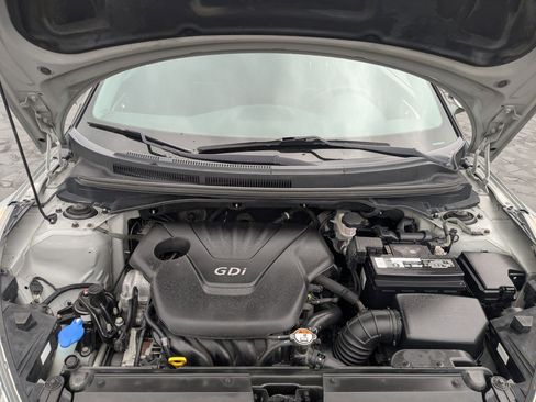 Used 2013 Hyundai Veloster RE:MIX Edition image 33