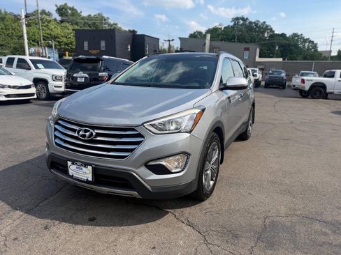 Used 2016 Hyundai Santa Fe Limited w/ Option Group 04 AWD/4WD image 4