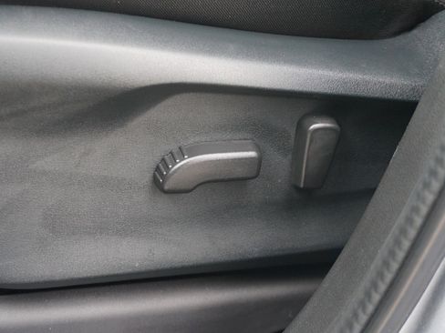 Used 2025 Subaru Ascent Premium image 12