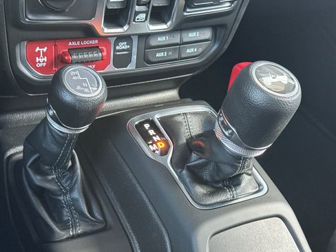 New 2026 Jeep Wrangler Unlimited Sport AWD/4WD image 19