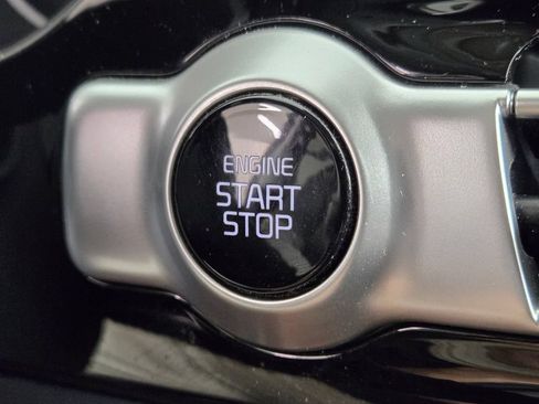 Used 2022 Kia Seltos S FWD image 33