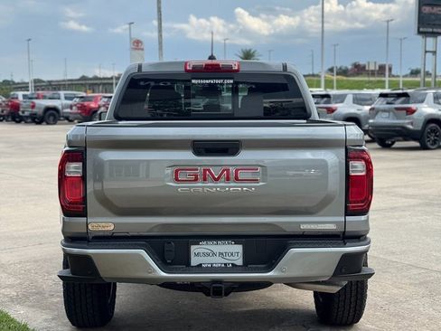 New 2026 GMC Canyon Elevation image 7