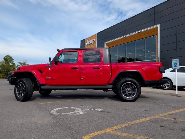 Used 2020 Jeep Gladiator Overland AWD/4WD image 8