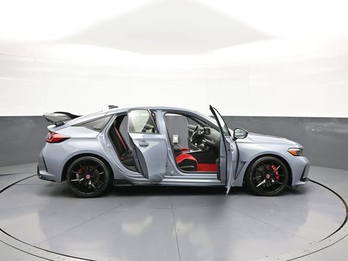 Used 2025 Honda Civic Type R image 41