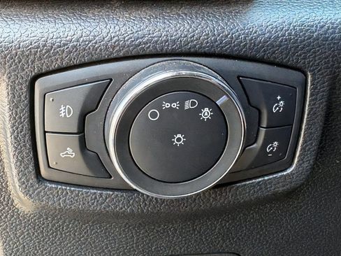 Used 2021 Ford F250 Lariat AWD/4WD image 18